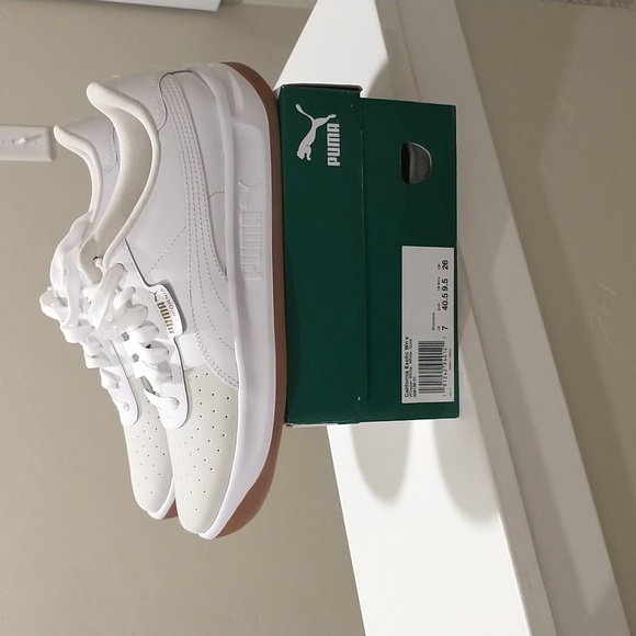 Sport shoes - Picture 4 of 4